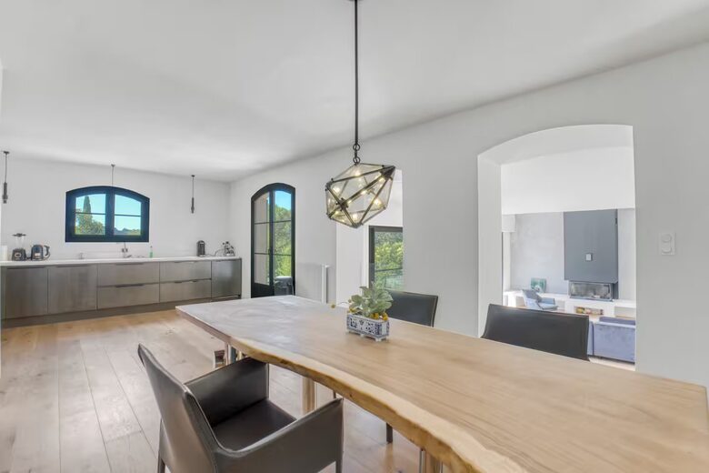 Unique villa in the heart of Valbonne - Valbonne, France