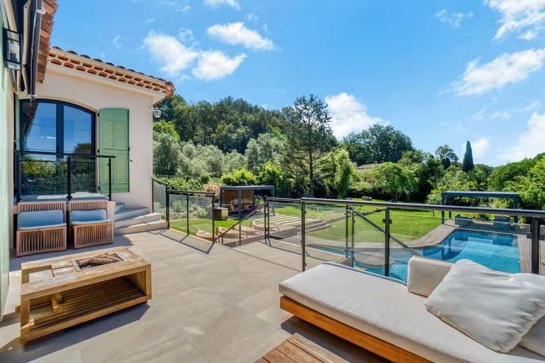 Unique villa in the heart of Valbonne - Valbonne, France