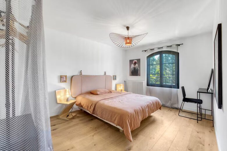 Unique villa in the heart of Valbonne - Valbonne, France