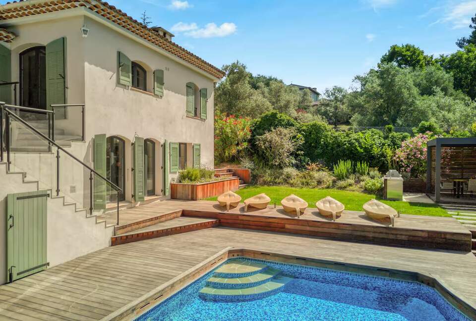 Unique villa in the heart of Valbonne - Valbonne, France