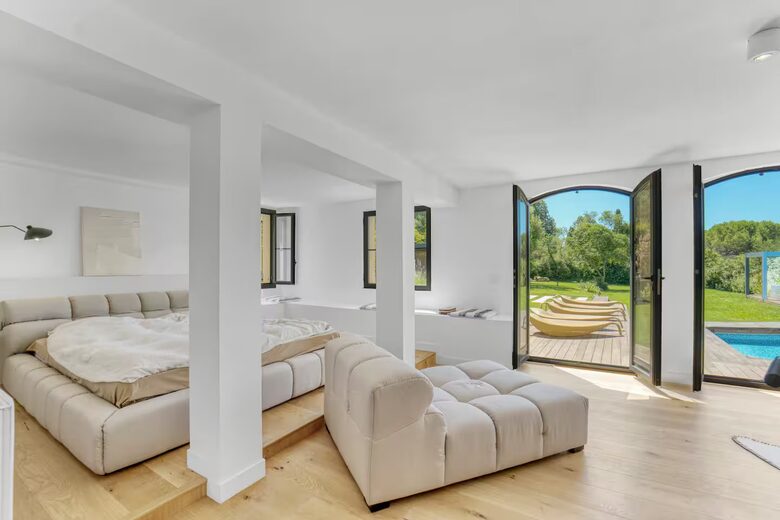 Unique villa in the heart of Valbonne - Valbonne, France