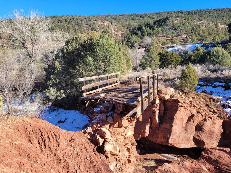 Exclusive Santa Fe Escape with Iconic Design and Natural Beauty - Glorieta, New Mexico