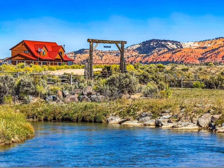 Riverside Retreat in Southern Utah | A perfect base camp for your national park adventures! - Panguitch, Utah