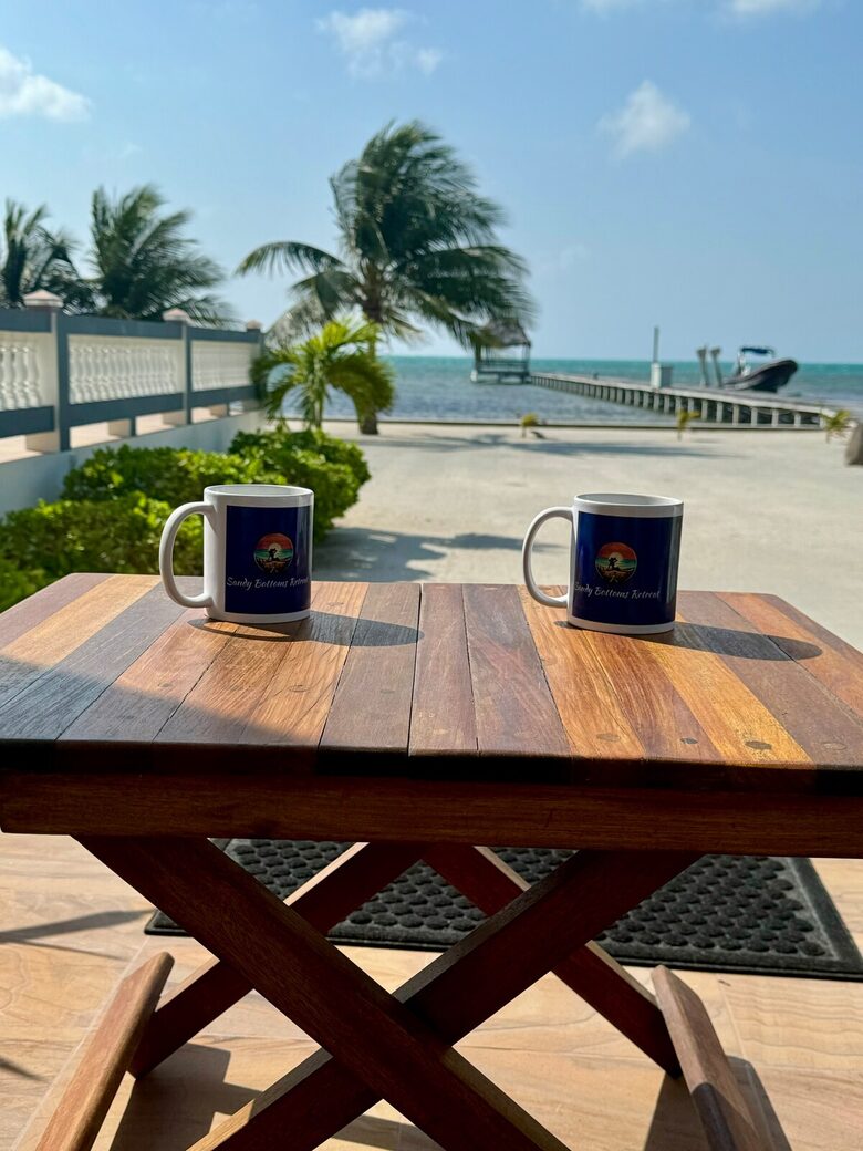 Caribbean Bliss: A Beachfront Haven in San Pedro - San Pedro, Belize