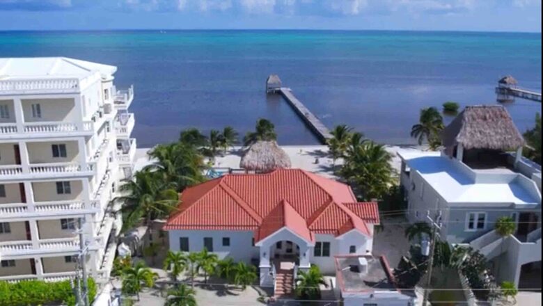 Caribbean Bliss: A Beachfront Haven in San Pedro - San Pedro, Belize