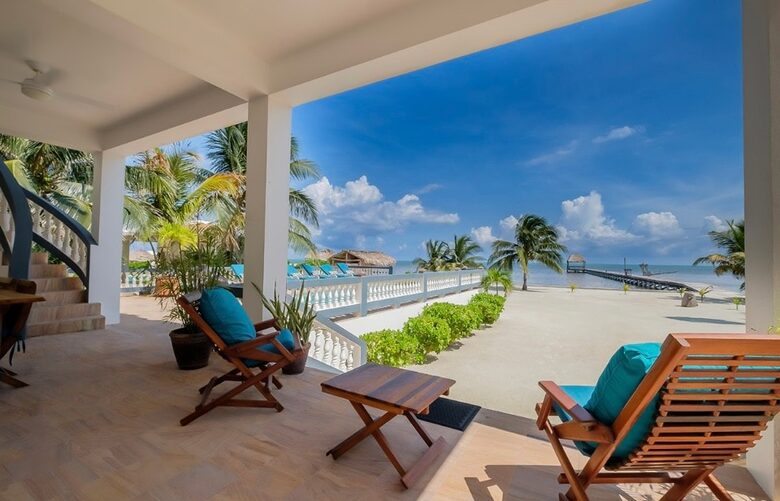 Caribbean Bliss: A Beachfront Haven in San Pedro - San Pedro, Belize