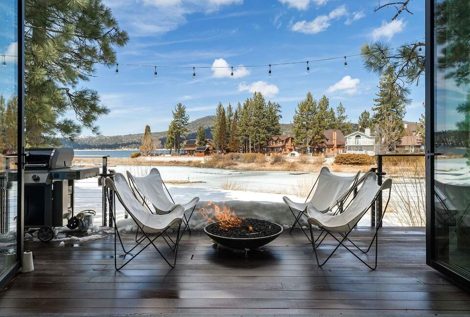 Iconic Mid-Century A-Frame Retreat on Big Bear Lake - Big Bear Lake, California