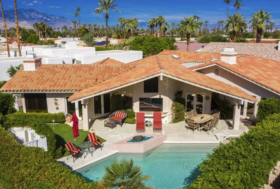 Chic Indian Wells Home with Gym and Putting Green - Indian Wells, California