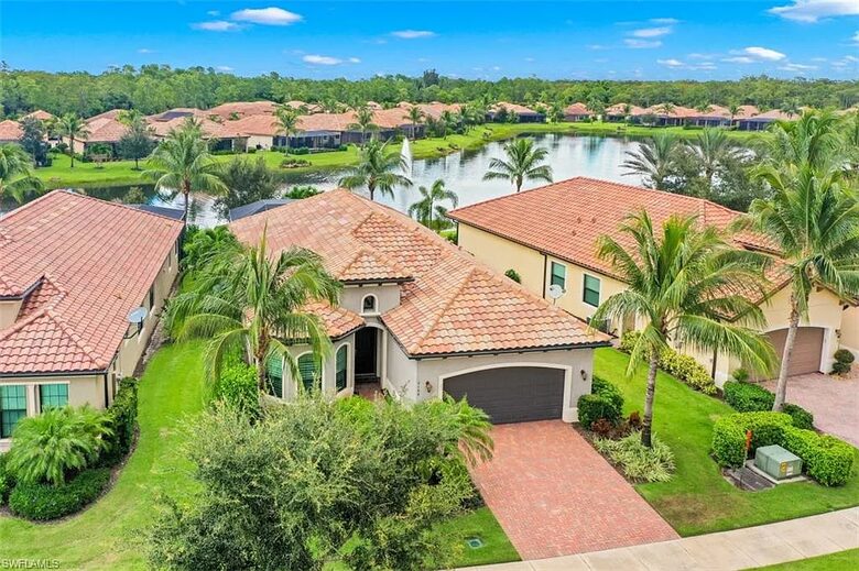 Bonita Springs Water View - Bonita Springs, Florida