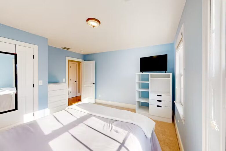 Inviting Family Getaway in the Heart of Cape Cod - Yarmouth, Massachusetts