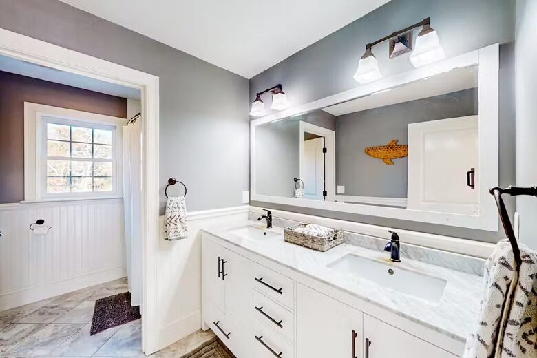 Inviting Family Getaway in the Heart of Cape Cod - Yarmouth, Massachusetts