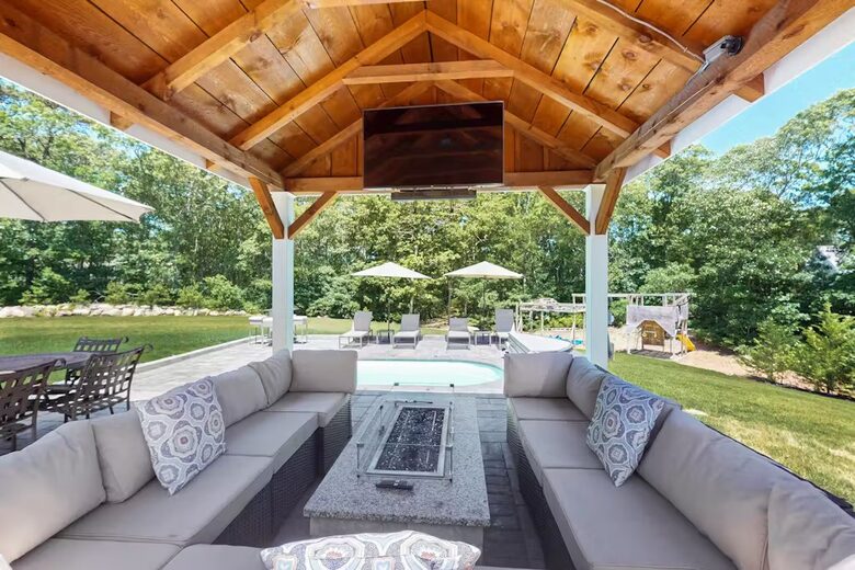Inviting Family Getaway in the Heart of Cape Cod - Yarmouth, Massachusetts