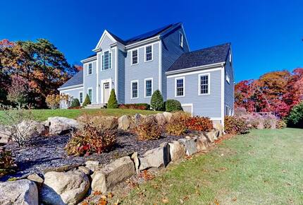Inviting Family Getaway in the Heart of Cape Cod - Yarmouth, Massachusetts