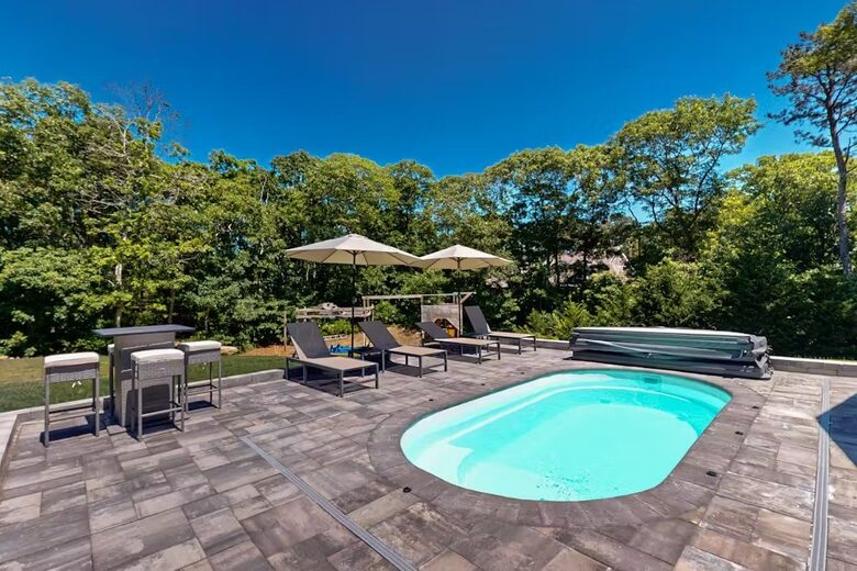 Inviting Family Getaway in the Heart of Cape Cod - Yarmouth, Massachusetts