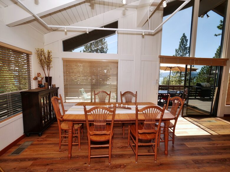 Tahoe City Family Retreat Near Outdoor Recreation - Tahoe City, California