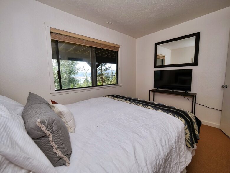 Tahoe City Family Retreat Near Outdoor Recreation - Tahoe City, California