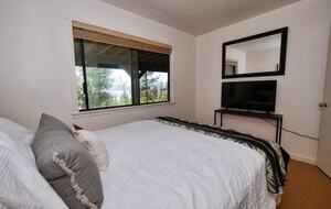Tahoe City Family Retreat Near Outdoor Recreation - Tahoe City, California