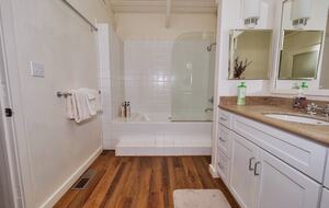 Tahoe City Family Retreat Near Outdoor Recreation - Tahoe City, California