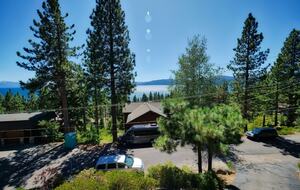 Tahoe City Family Retreat Near Outdoor Recreation - Tahoe City, California