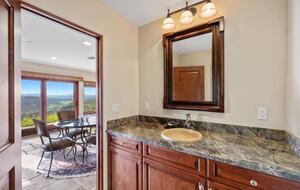 Serene Hillside Haven with Private Theater - Escondido, California