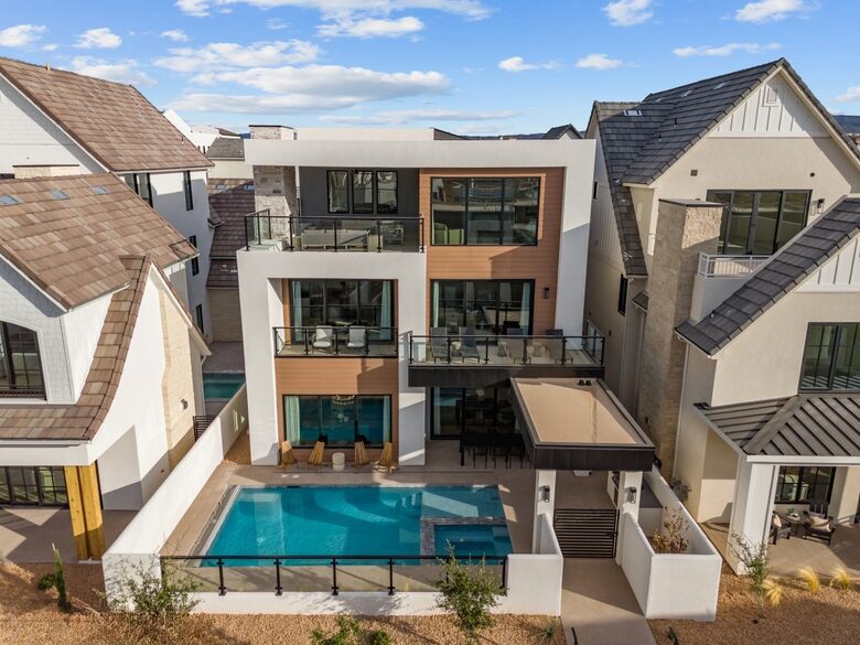 Expansive Southern Utah Oasis with Resort-Style Amenities - St. George, Utah