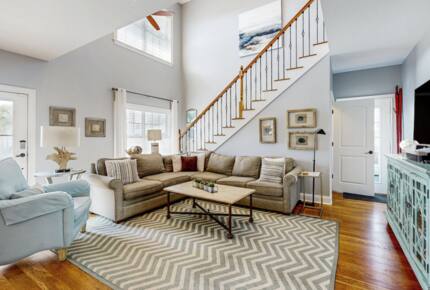 A Coastal Retreat Steps from Miramar Beach - Miramar Beach, Florida