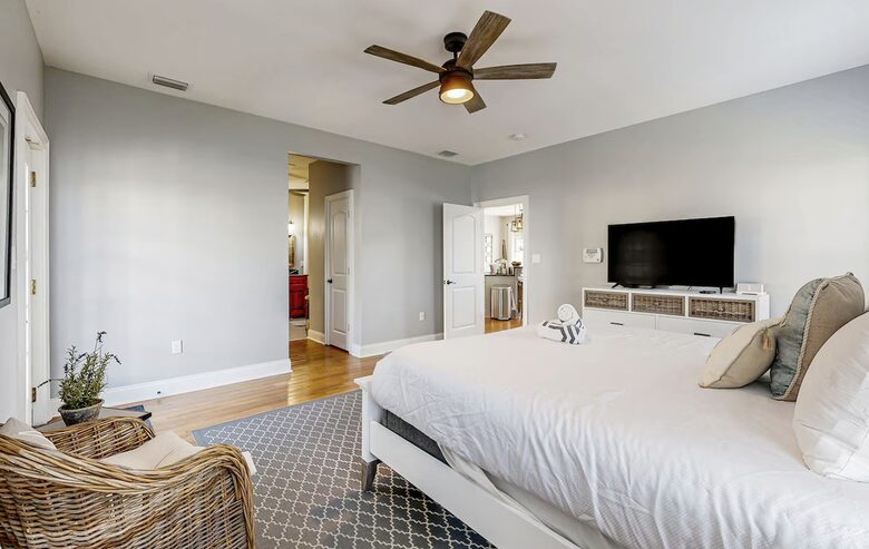 A Coastal Retreat Steps from Miramar Beach - Miramar Beach, Florida