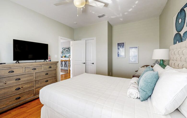 A Coastal Retreat Steps from Miramar Beach - Miramar Beach, Florida
