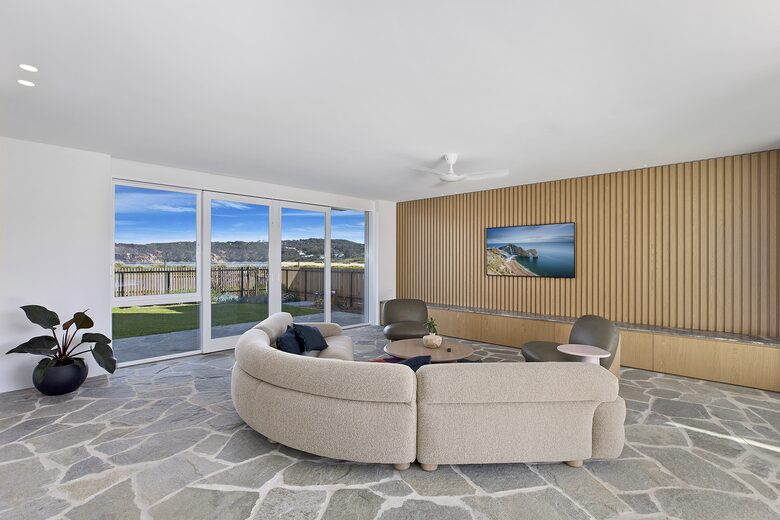 Beachfront Elegance with Panoramic Coastal Views & Private Mineral Pool - Copacabana, Australia