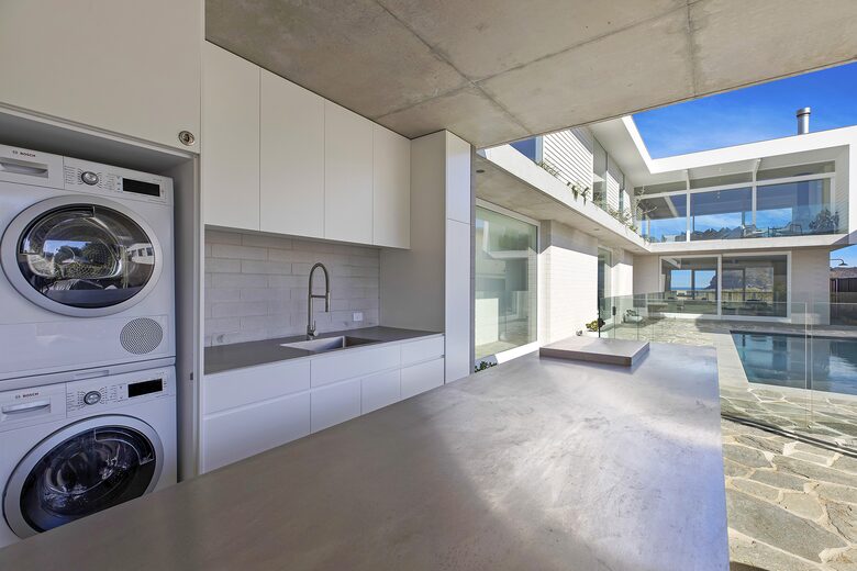 Beachfront Elegance with Panoramic Coastal Views & Private Mineral Pool - Copacabana, Australia