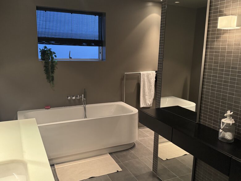 Sophisticated Retreat Near Reykjavik - Garðabær, Iceland