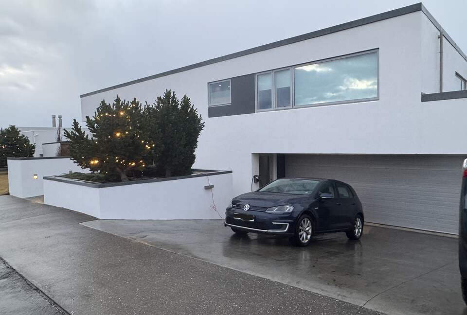 Sophisticated Retreat Near Reykjavik - Garðabær, Iceland