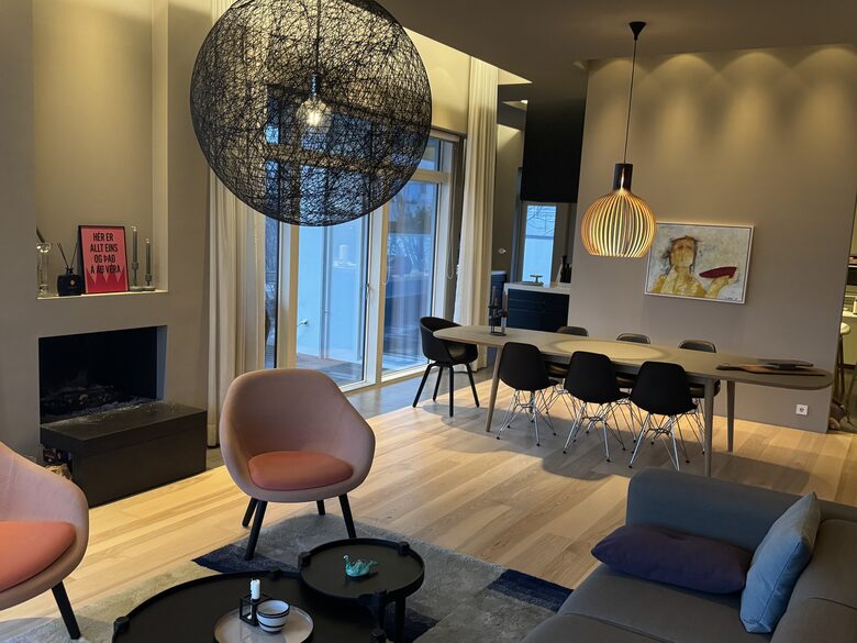 Sophisticated Retreat Near Reykjavik - Garðabær, Iceland