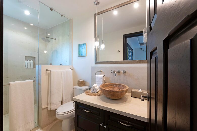 Third Bedroom Ensuite Bath