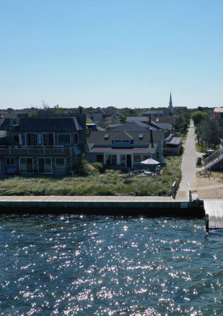 A Bayfront Ocean Beach Retreat - Ocean Beach, New York