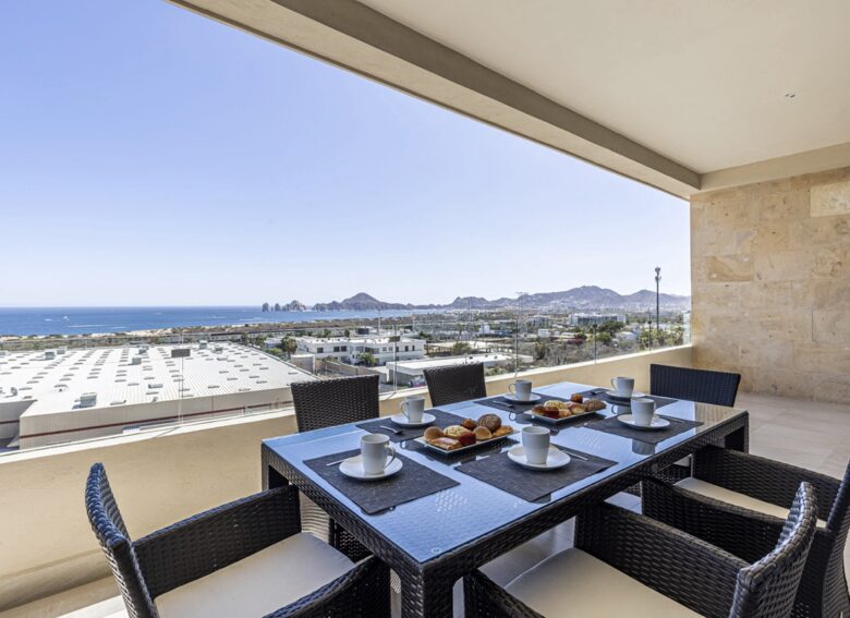A Stunning Oceanview Retreat in Cabo - El Tezal, Cabo San Lucas, Mexico