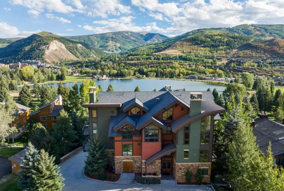 Lakefront Escape with Stunning Beaver Creek Views - Avon, Colorado