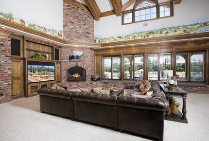 Living room with fireplace