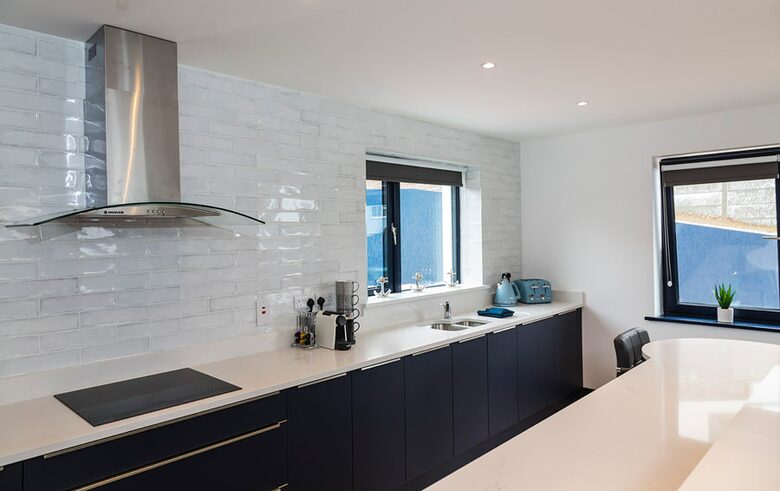 Featherbed House | Elegant Coastal Retreat in Kinsale - Kinsale, Ireland