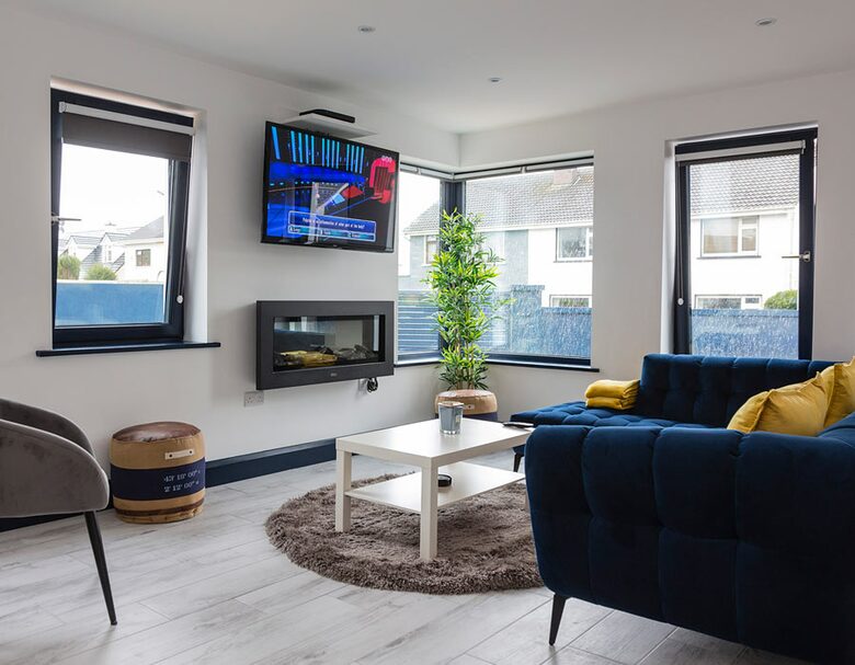 Featherbed House | Elegant Coastal Retreat in Kinsale - Kinsale, Ireland