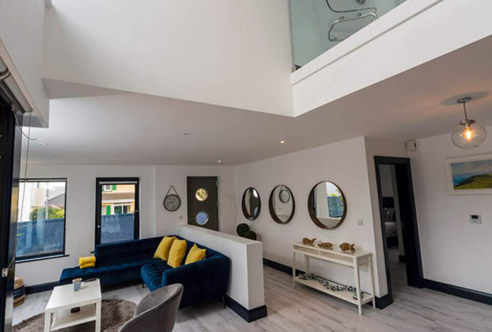 Featherbed House | Elegant Coastal Retreat in Kinsale - Kinsale, Ireland