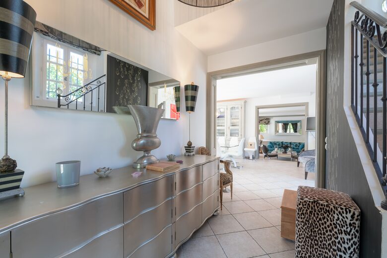 Exclusive Mediterranean Oasis with Panoramic Golf Views - Gassin, St. Tropez, France