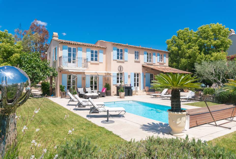 Exclusive Mediterranean Oasis with Panoramic Golf Views - Gassin, St. Tropez, France