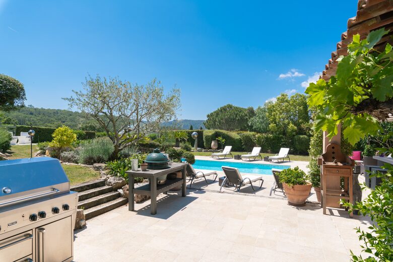 Exclusive Mediterranean Oasis with Panoramic Golf Views - Gassin, St. Tropez, France