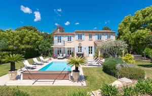 Exclusive Mediterranean Oasis with Panoramic Golf Views - Gassin, St. Tropez, France