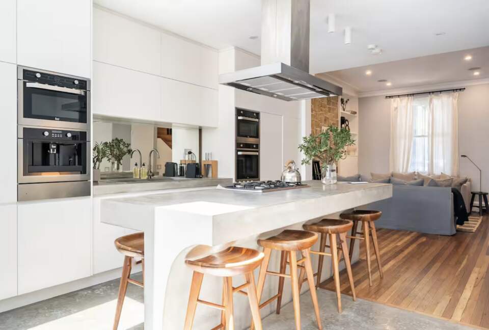 Designer Retreat in the Heart of Sydney - Sydney, Australia