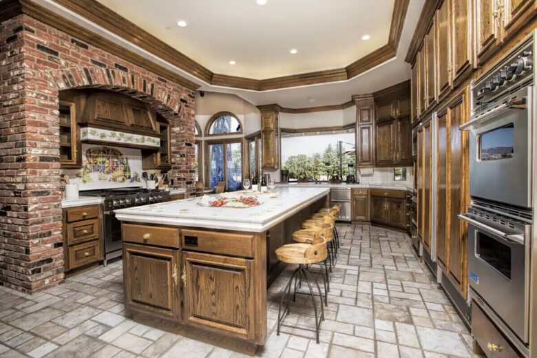 Prestigious Wine Country Farmhouse with Pool & Vineyard Views - Ballard, California