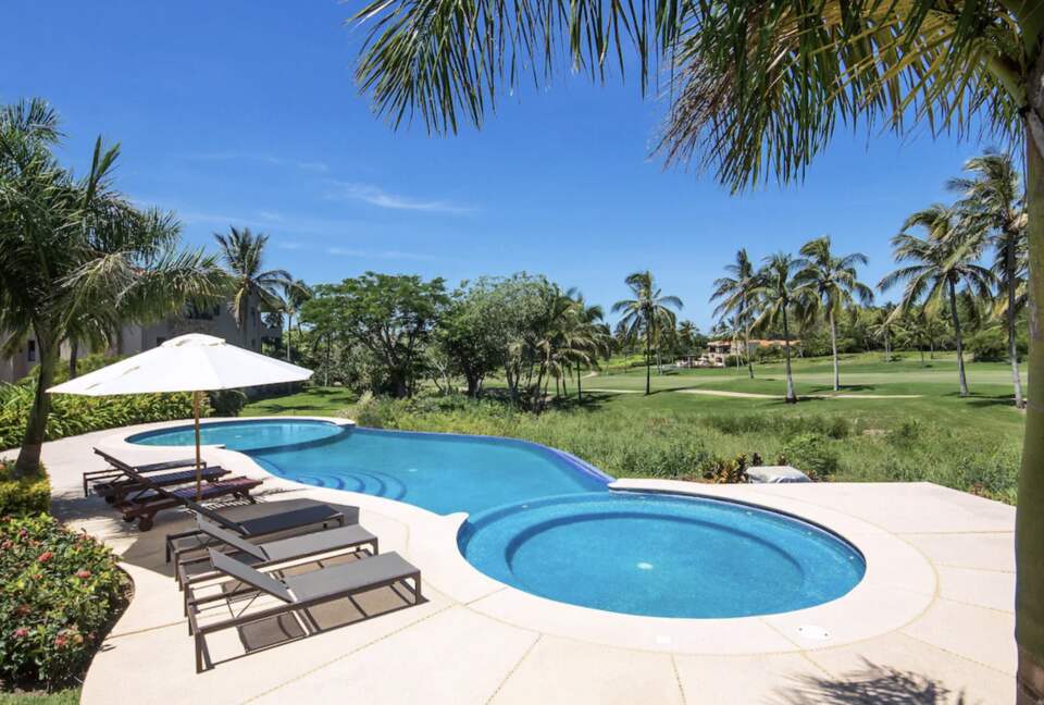 Sophisticated Ocean Retreat with Premier Club Access - Punta de Mita, Mexico