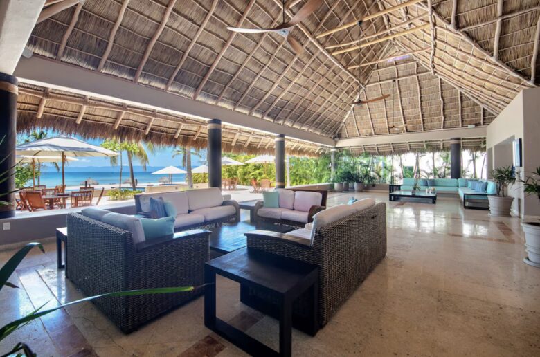 Sophisticated Ocean Retreat with Premier Club Access - Punta de Mita, Mexico