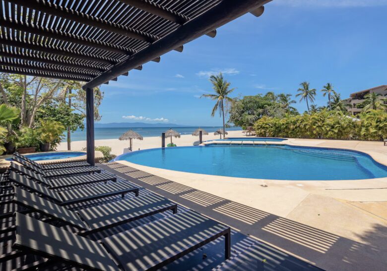 Sophisticated Ocean Retreat with Premier Club Access - Punta de Mita, Mexico